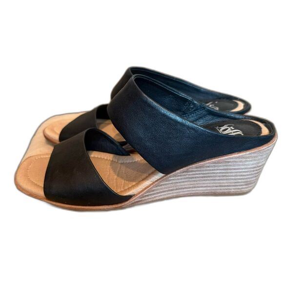 Sofft Ginetta Black Leather Wedge Heel Sandals Size 9 - Picture 2 of 7
